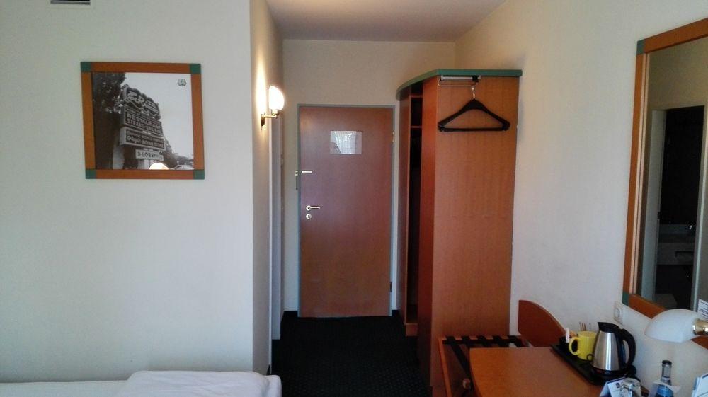 Trip Inn Hotel Dasing-Augsburg Exterior foto