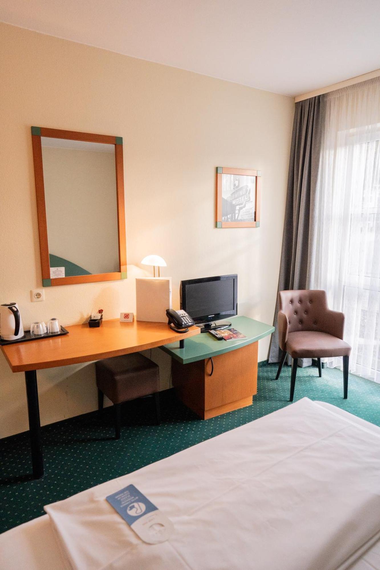 Trip Inn Hotel Dasing-Augsburg Exterior foto
